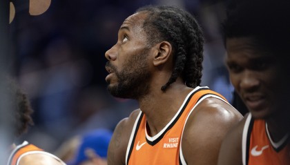 世界杯官方平台-不愧是机器人！伦纳德在生涯第14赛季创场均得分新高 NBA历史首人